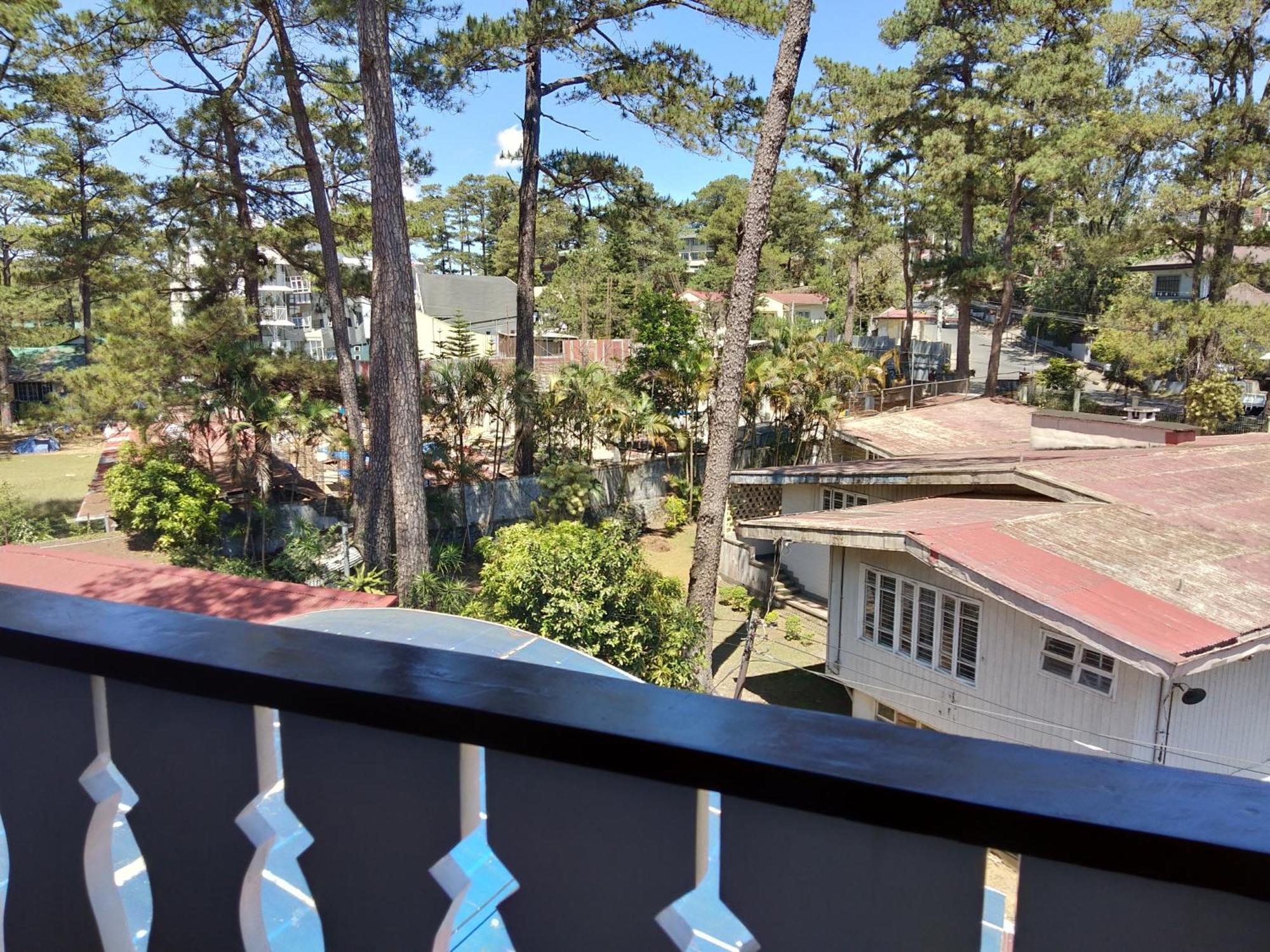 Log Cabin Hotel - Baguio Baguio City Szoba fotó